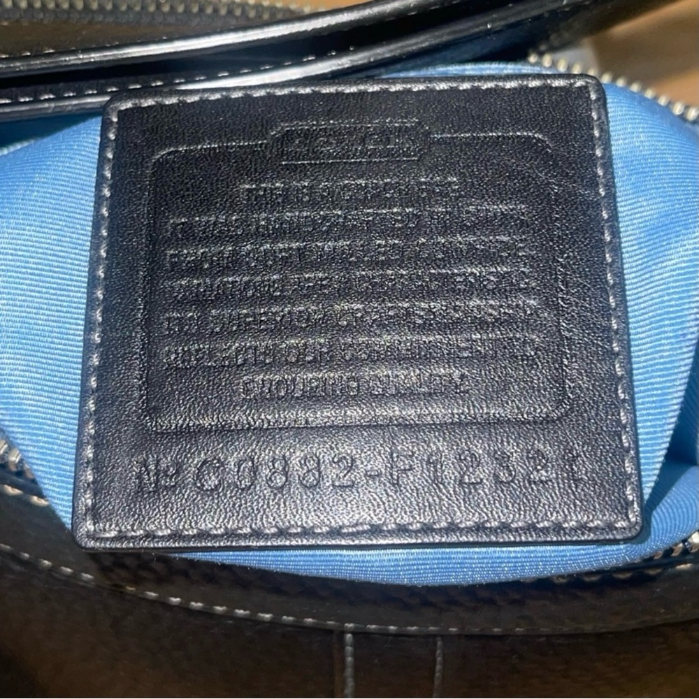 Coach Vintage Shoulder Black Leather Bag - Picture 6 of 10